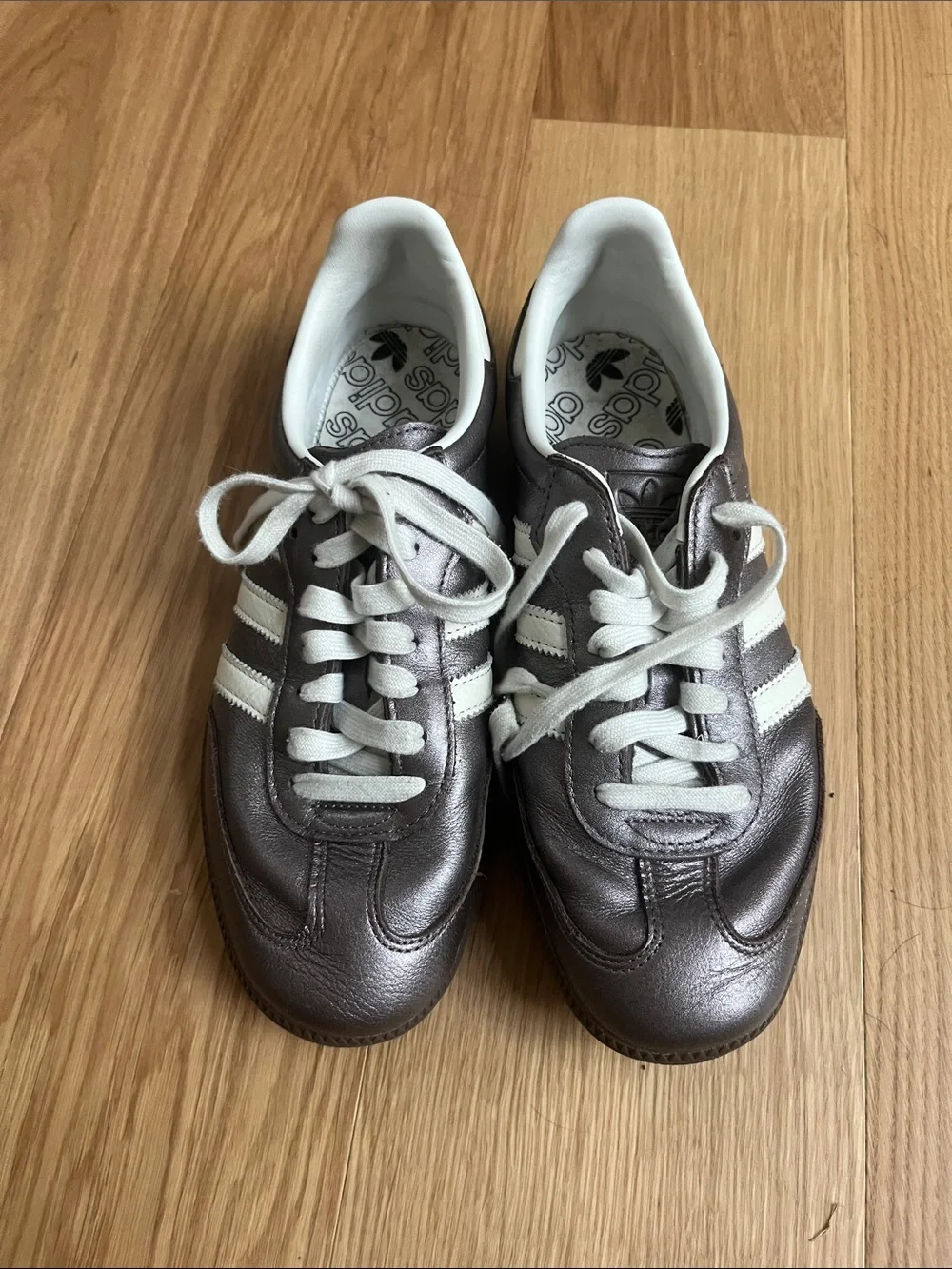 adidas Women’s Samba OG Metallic Purple Gum size 9